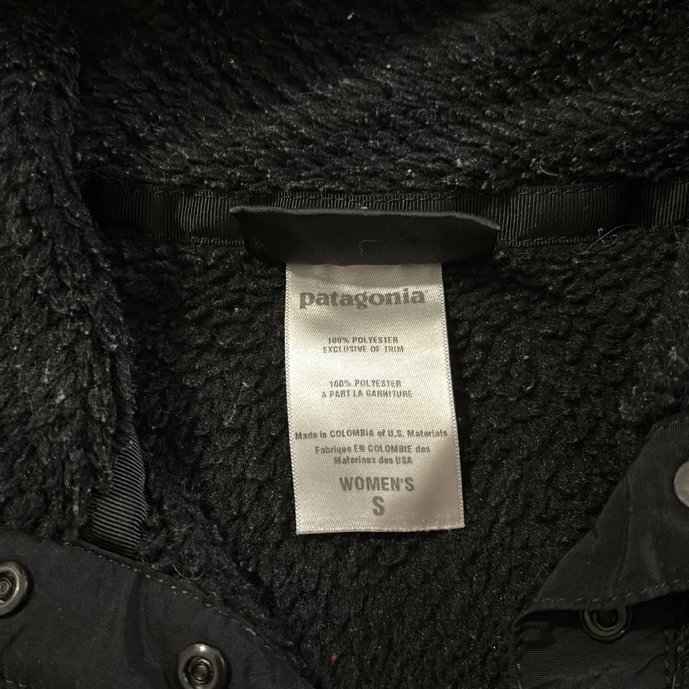 Patagonia black jacket. Women’s small - Picture 2 of 3